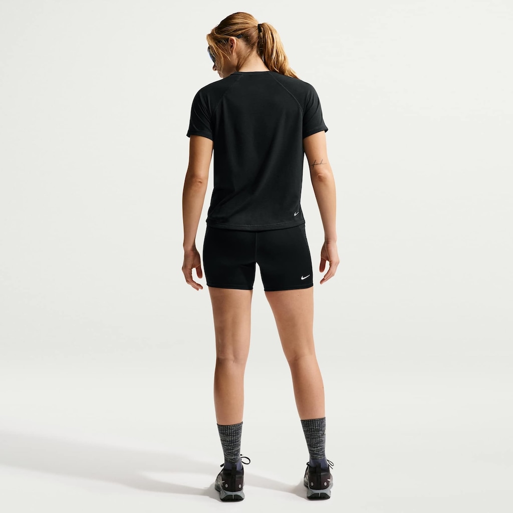 Imagem 2 do produto Shorts Dri-FIT Nike ACG Trail Feminino