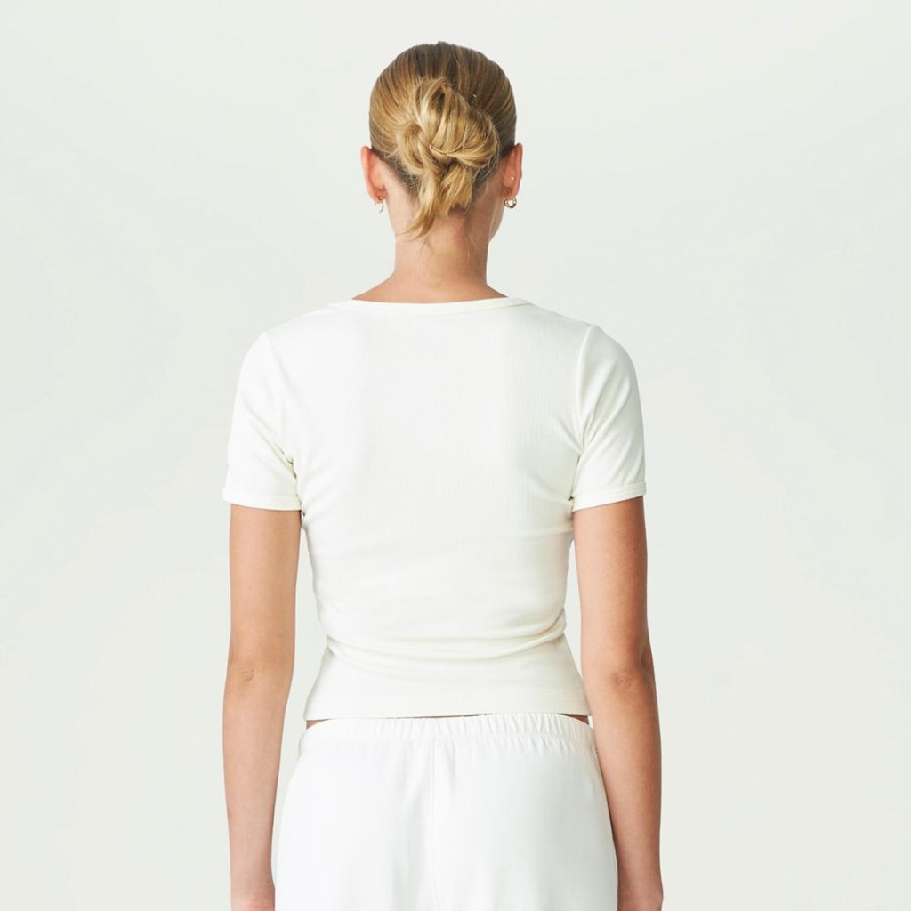 Imagem 2 do produto Camiseta Fila Essentials Rib Feminina