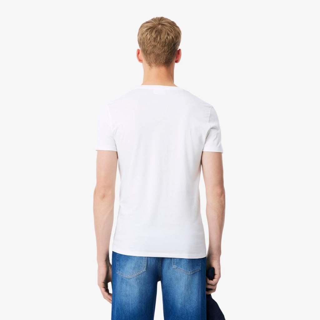 Imagem 4 do produto Camiseta Lacoste Pima Leve com Gola V