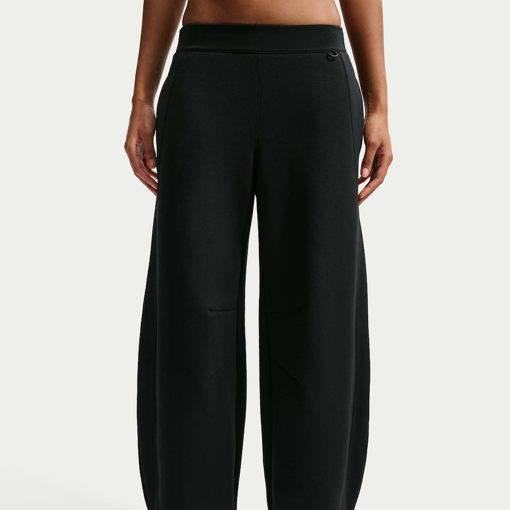 Imagem 2 do produto Calça Nike Wide Leg 24.7 Feminina