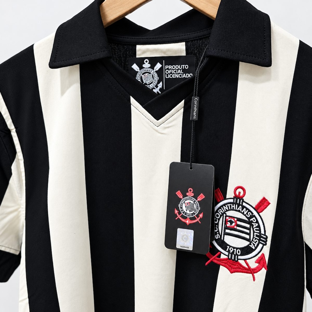 Imagem 4 do produto Camisa Polo do Corinthians Retrô Listrada Coimbra - Masculina