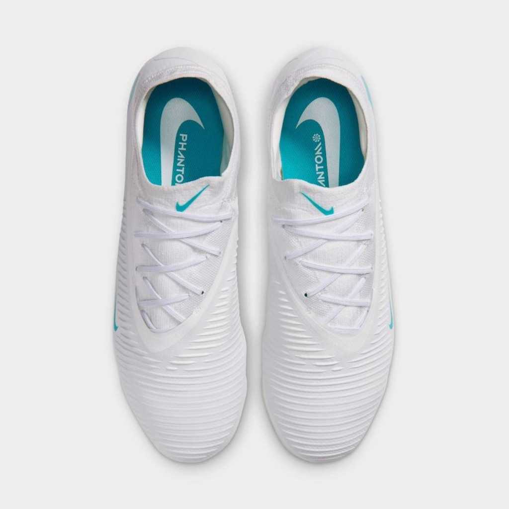 Imagem 4 do produto Chuteira de Campo Adulto Nike Phantom 6 Pro Low