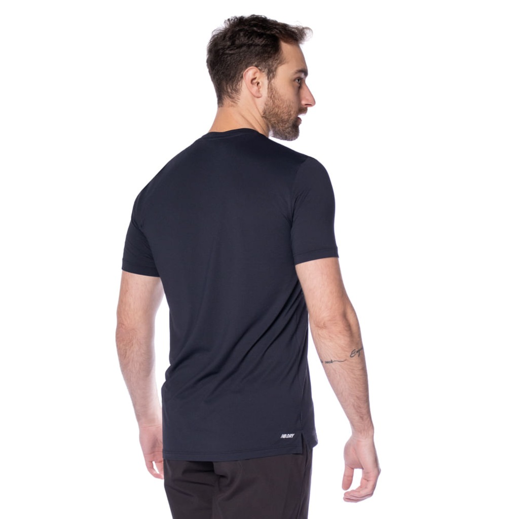 Imagem 2 do produto Camiseta Masculina New Balance Essential Esportiva
