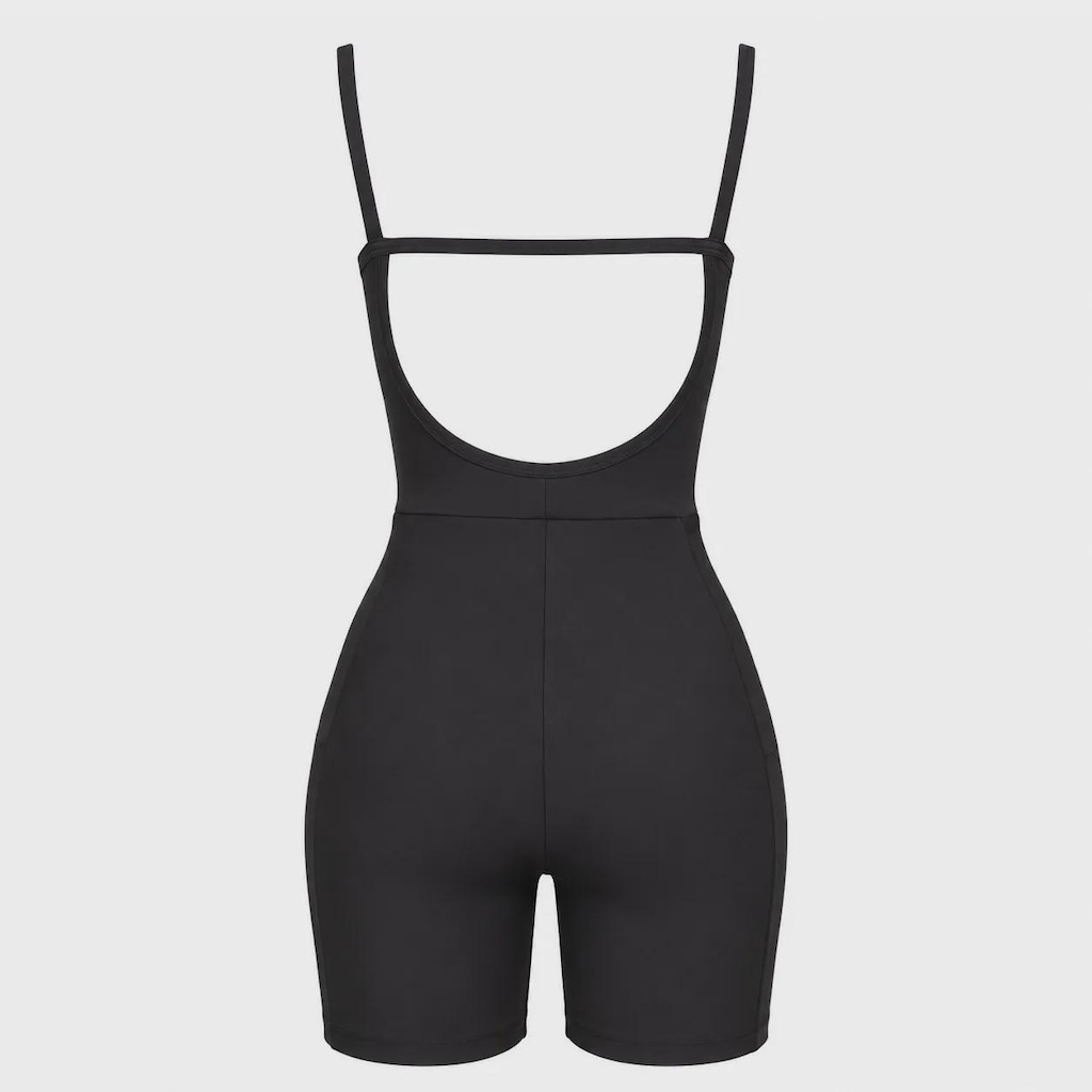 Imagem 3 do produto Macaquinho Amei Sport com Bolso Lateral Feminino