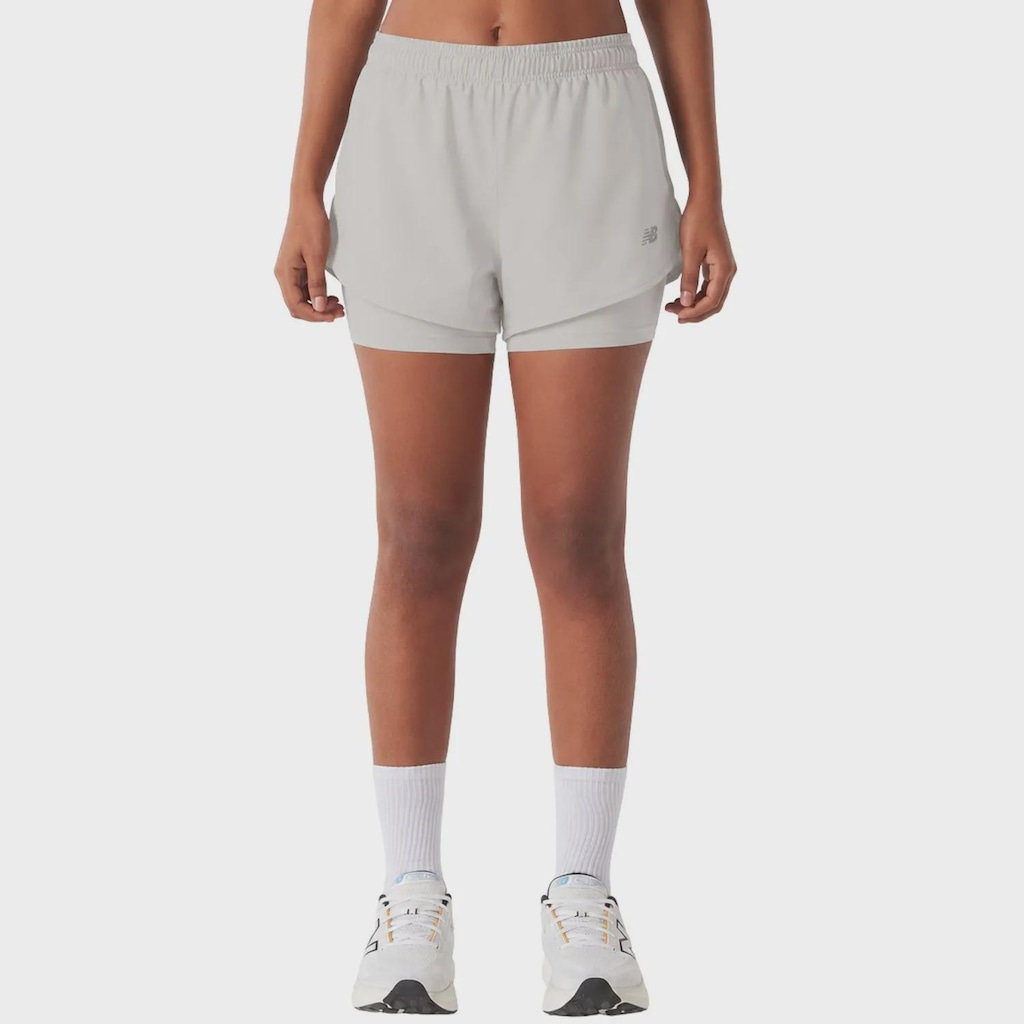 Imagem 2 do produto Shorts New Balance Sport Essentials 2 In 1 Feminino