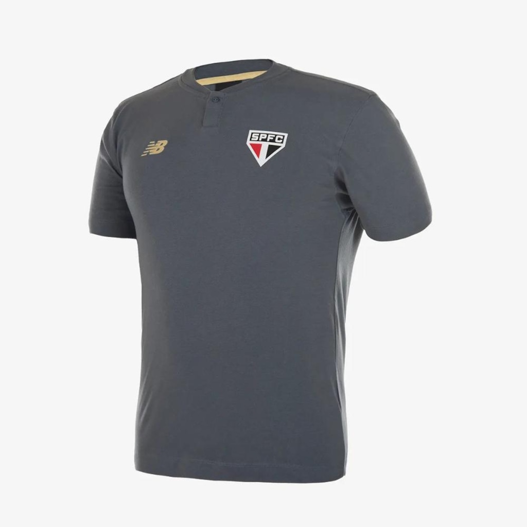 Imagem 2 do produto Camisa Polo do São Paulo 2025/26 Viagem New Balance Masculina