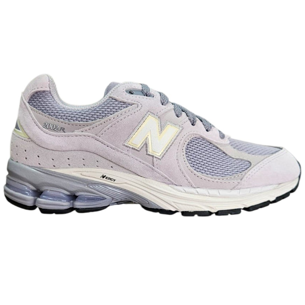 Imagem 1 do produto Tênis Feminino New Balance 2002R