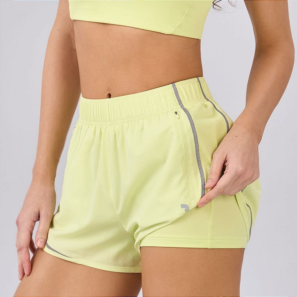 Imagem 3 do produto Shorts Alto Giro Sobreposto Refletivo Feminino