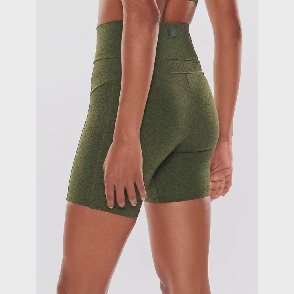Imagem 3 do produto Bermuda BODYFORSURE Lisa Olive Tree - Feminina