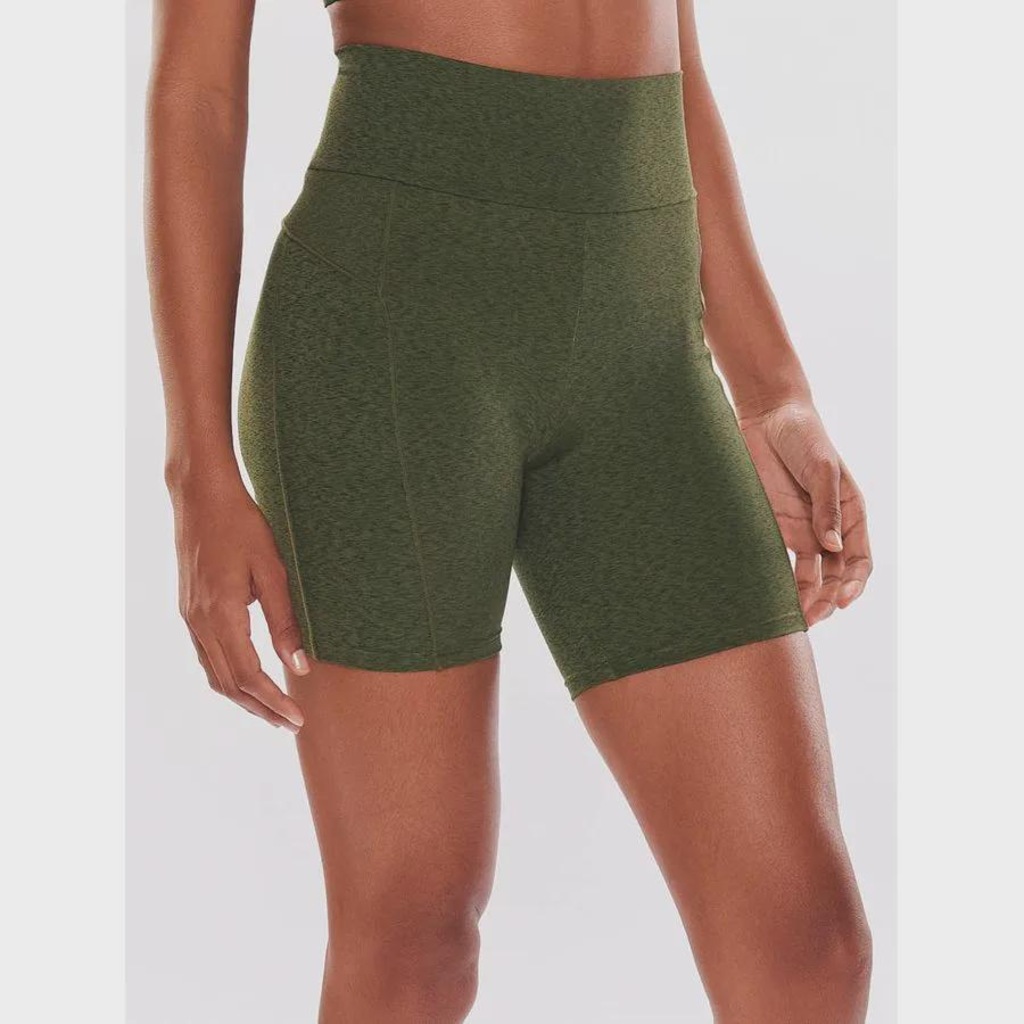 Imagem 4 do produto Bermuda BODYFORSURE Lisa Olive Tree - Feminina