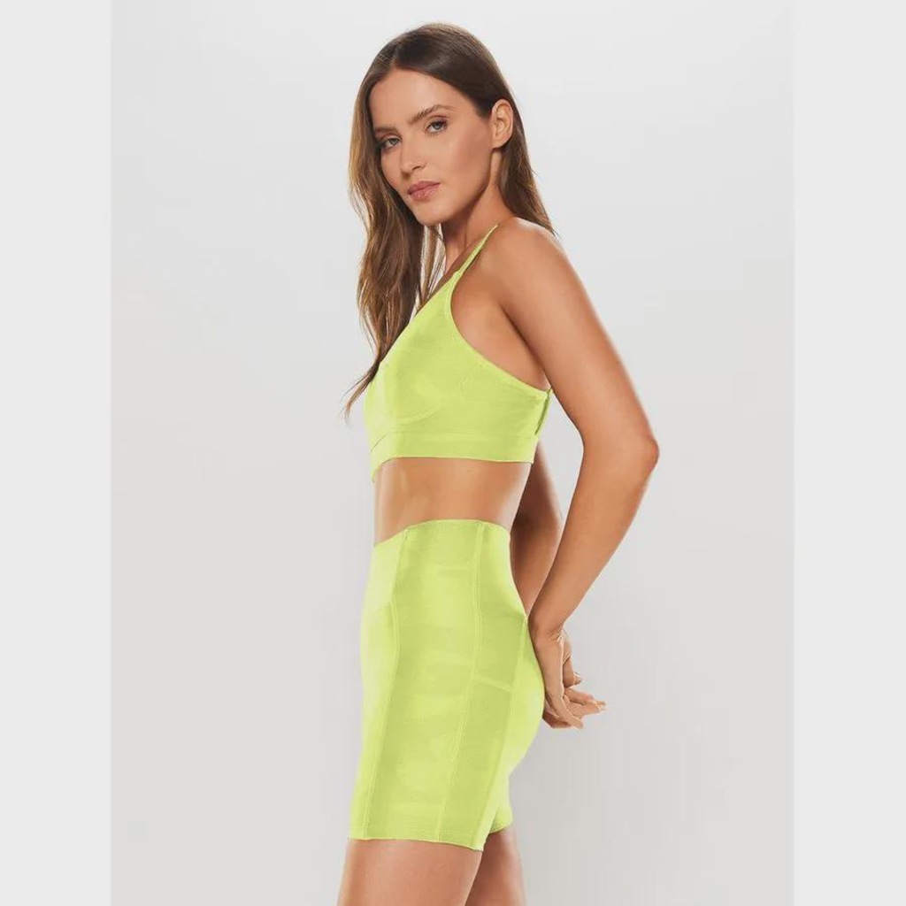 Imagem 1 do produto Bermuda BODYFORSURE Lisa Camouflage - Feminina