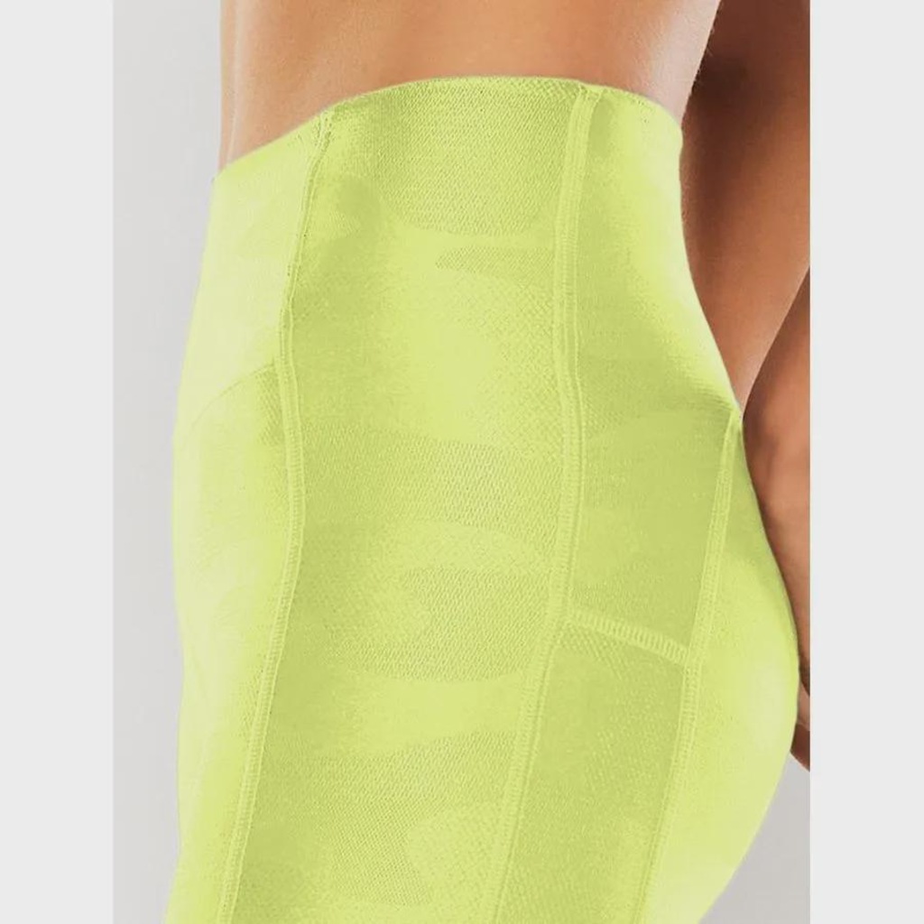 Imagem 5 do produto Bermuda BODYFORSURE Lisa Camouflage - Feminina