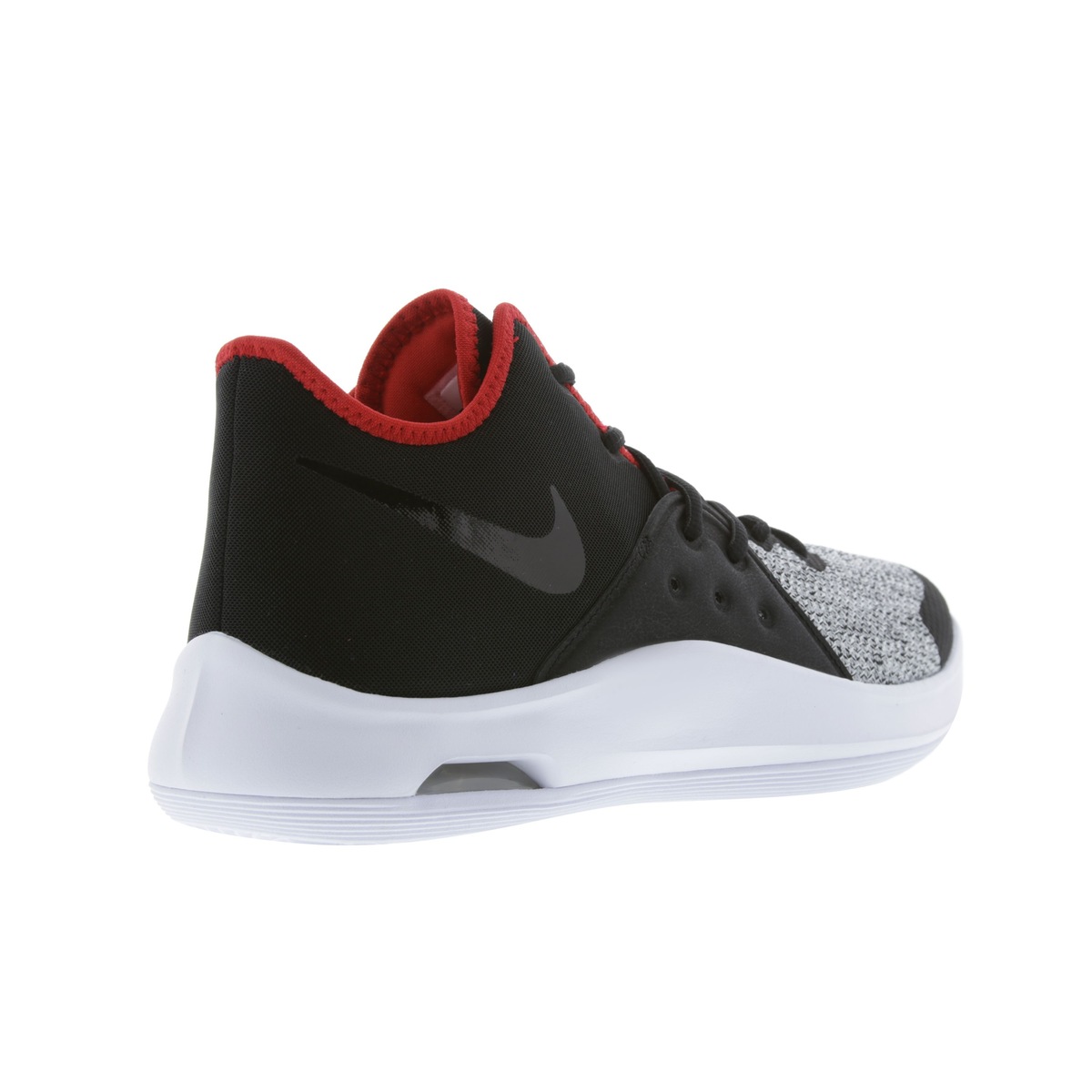tenis nike versitile 3