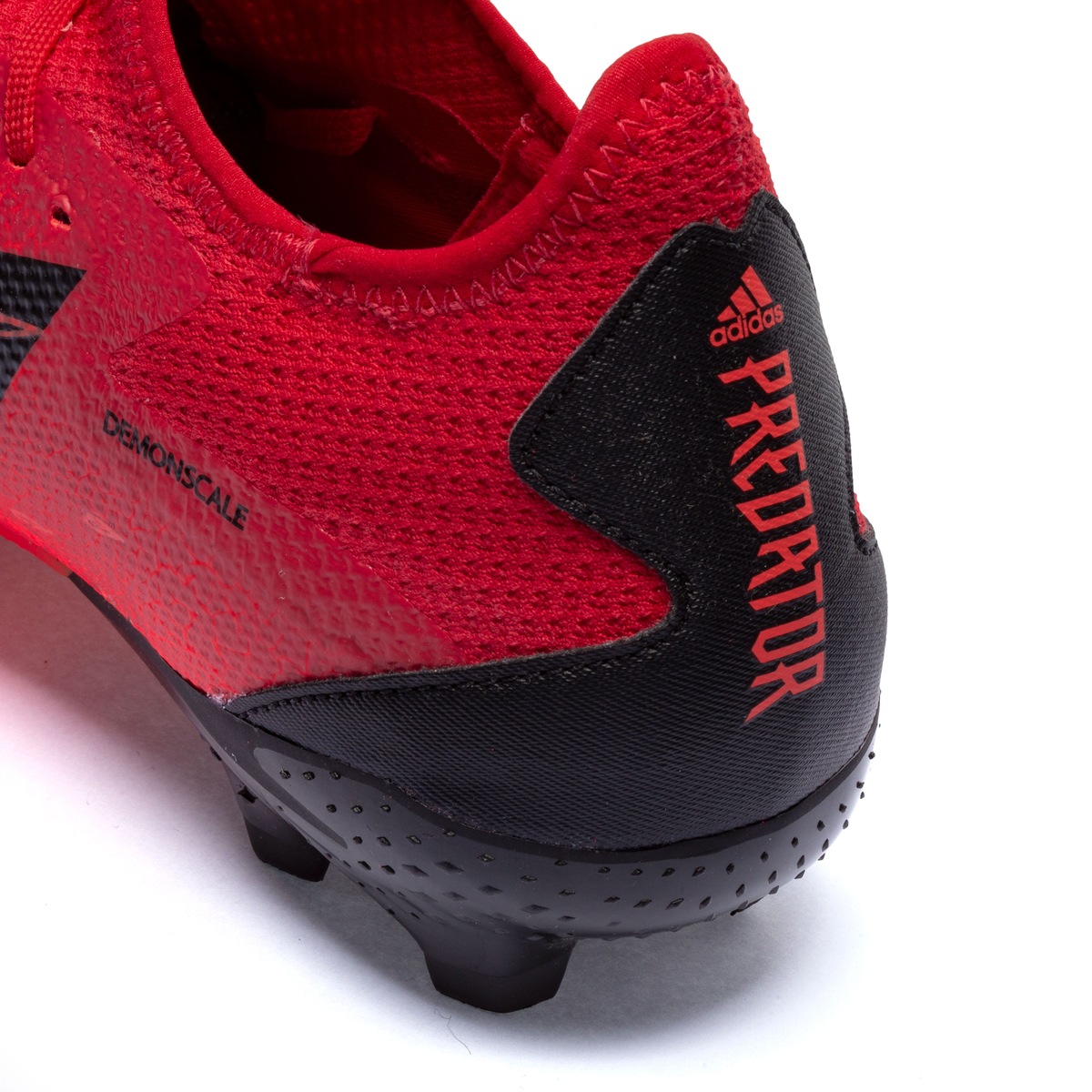 Chuteira de Campo Predator Freak.3 L FG adidas - Adulto | Centauro