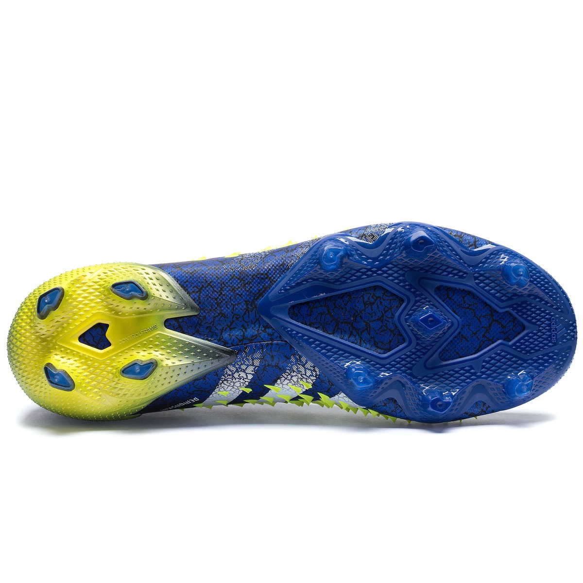Chuteira de Campo Predator Freak.1 FG adidas - Adulto | Centauro