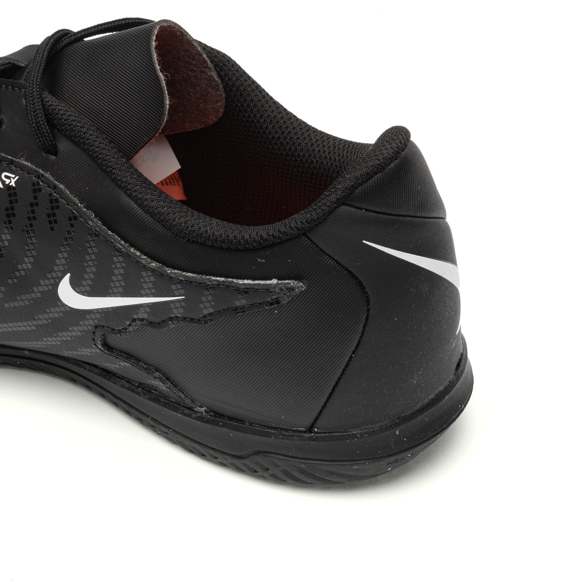 Chuteira Futsal Nike Phantom GX Club IC - Adulto | Centauro