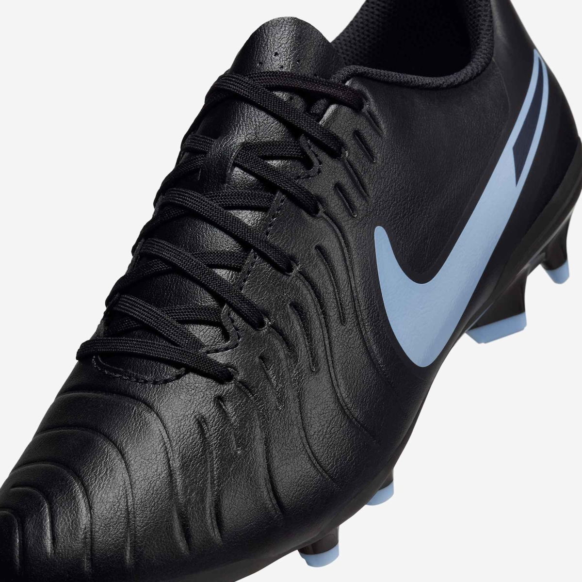 Chuteira de Campo Nike Tiempo Legend 10 Club - Adulto em Promoção