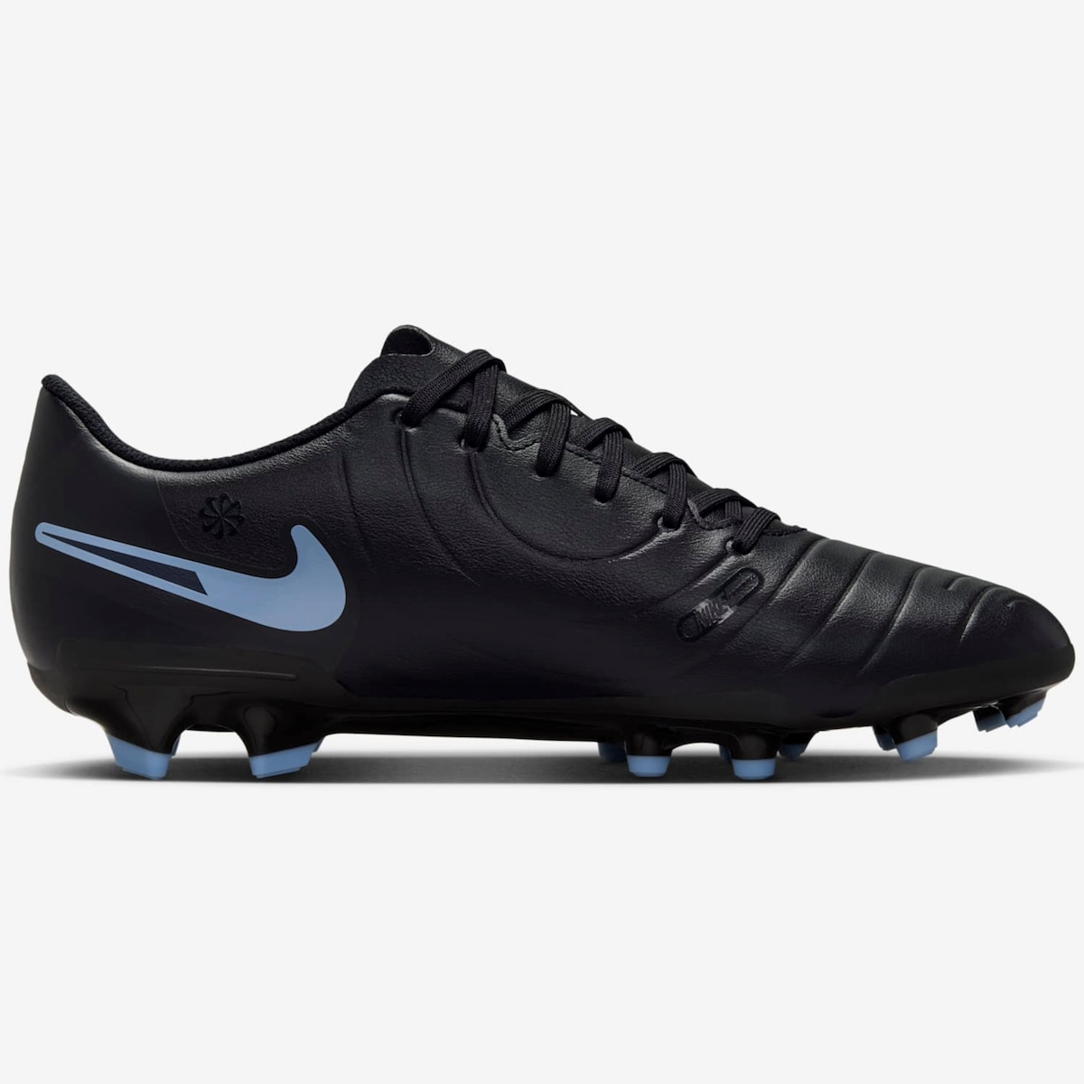 Chuteira de Campo Nike Tiempo Legend 10 Club - Adulto em Promoção