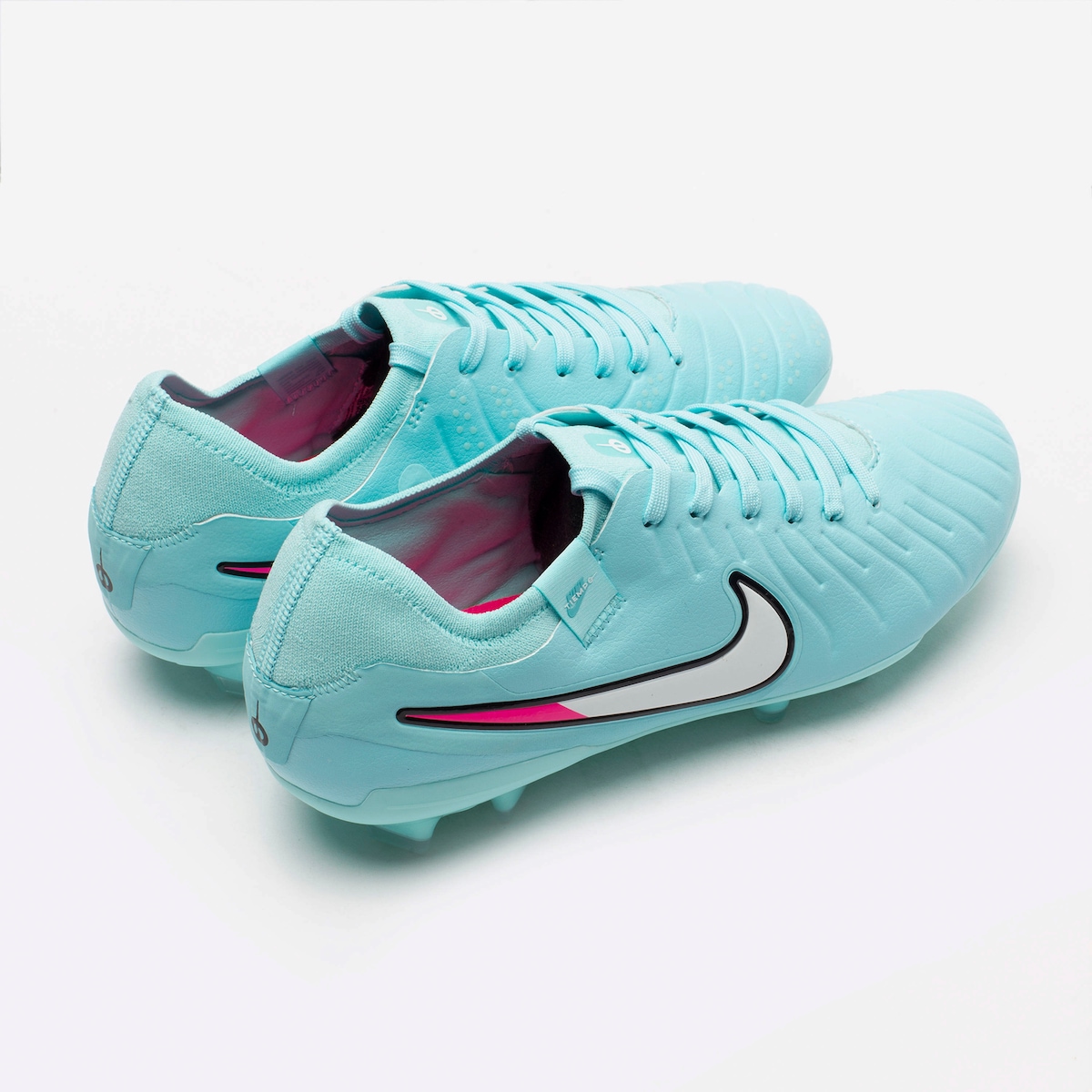 Chuteira de Campo Nike Tiempo Legend 10 Pro Adulto | Centauro