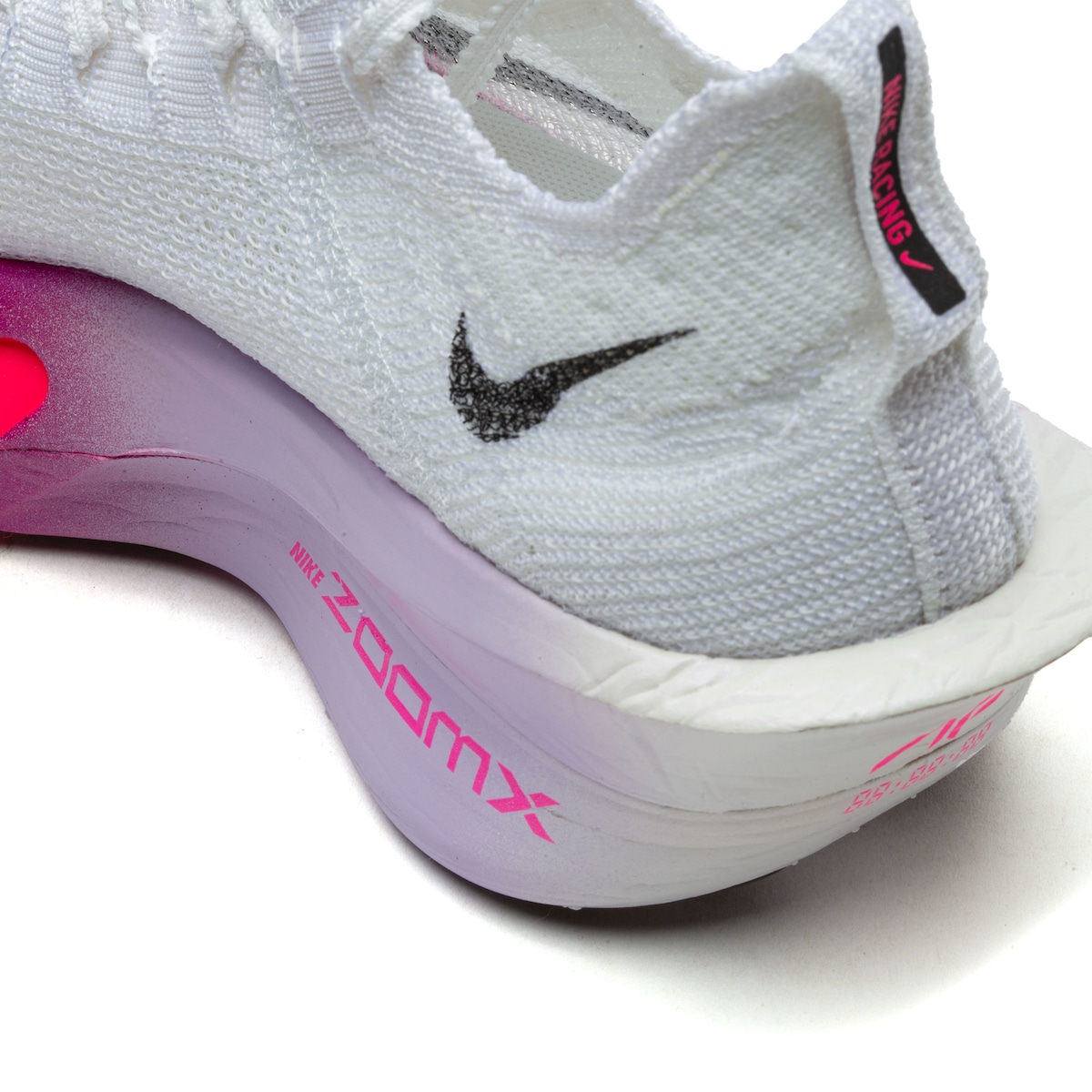 NIKE アルファフライ ネクスト%3 新型最速モデル『Nike Alphafly 3 “Prototype”』が国内1月4日