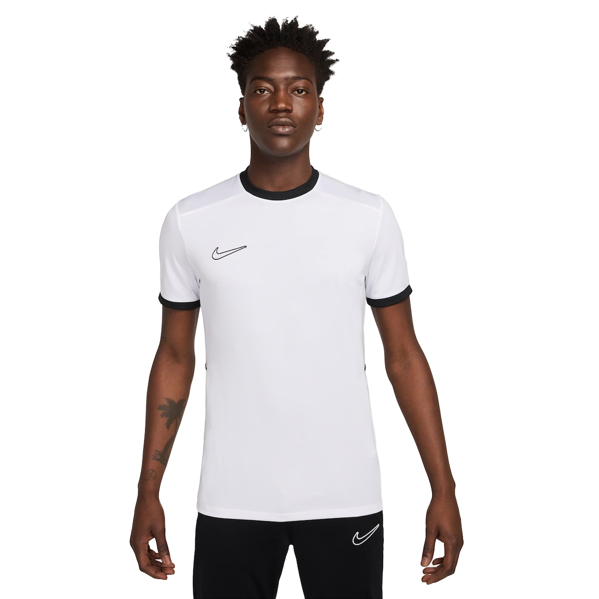 Camiseta Nike Academy 25 Masculina em Promoção | Centauro