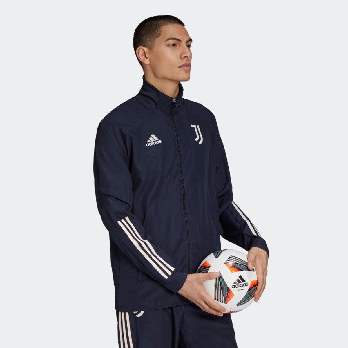 Jaqueta Juventus adidas Pré-Jogo - Masculina | Centauro