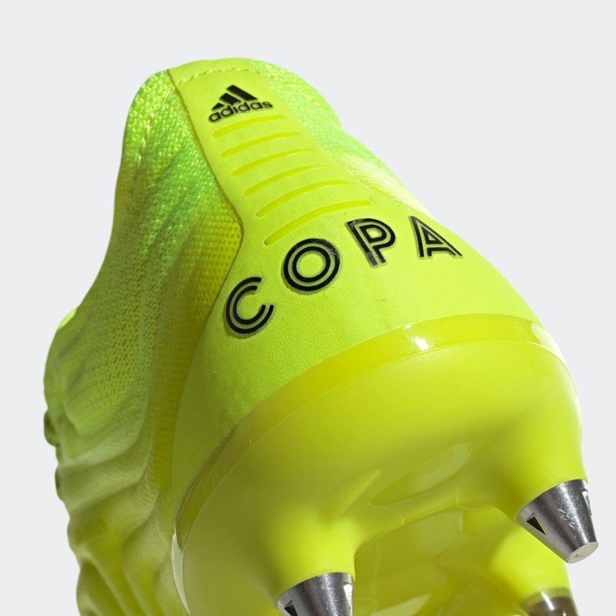 Chuteira de Campo adidas Copa 19.1 - Adulto | Centauro