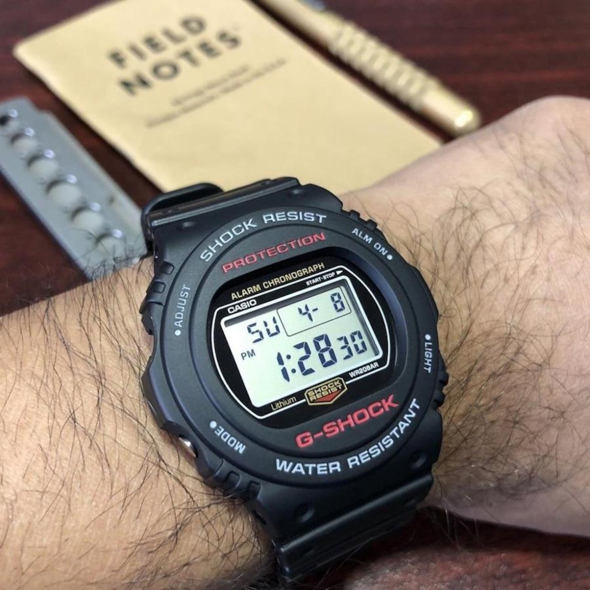 Casio Dw5750e 1b 5750e 1bdr G Shock Dw 5750e Часовник Casio G
