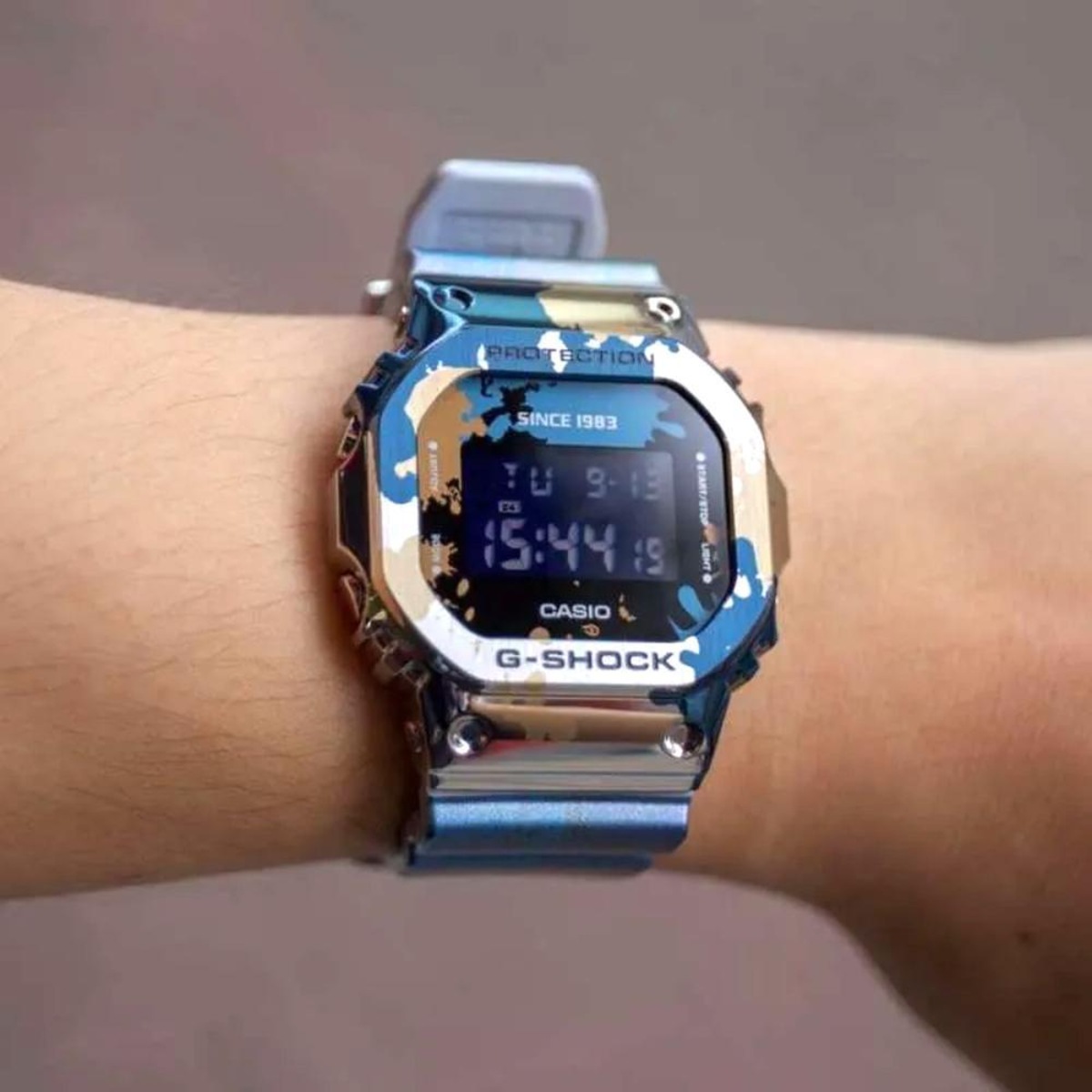 Relógio Digital Casio G-Shock Gm-5600Ss-1Dr Street Spirit - Adulto