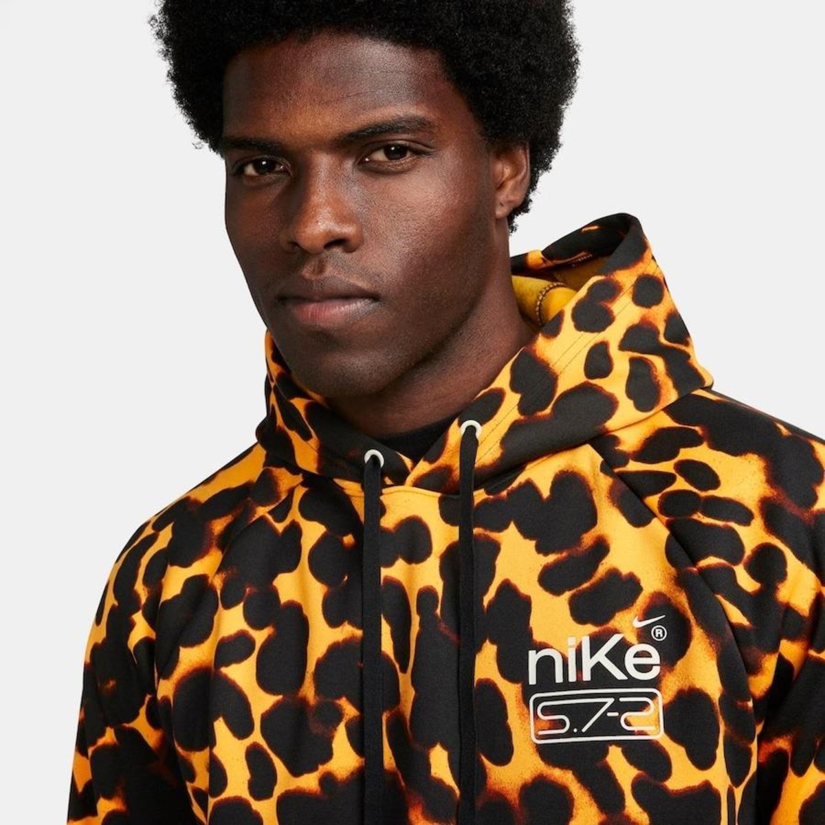 Blusão com Capuz Nike Therma-Fit Studio ''72 - Masculino | Centauro