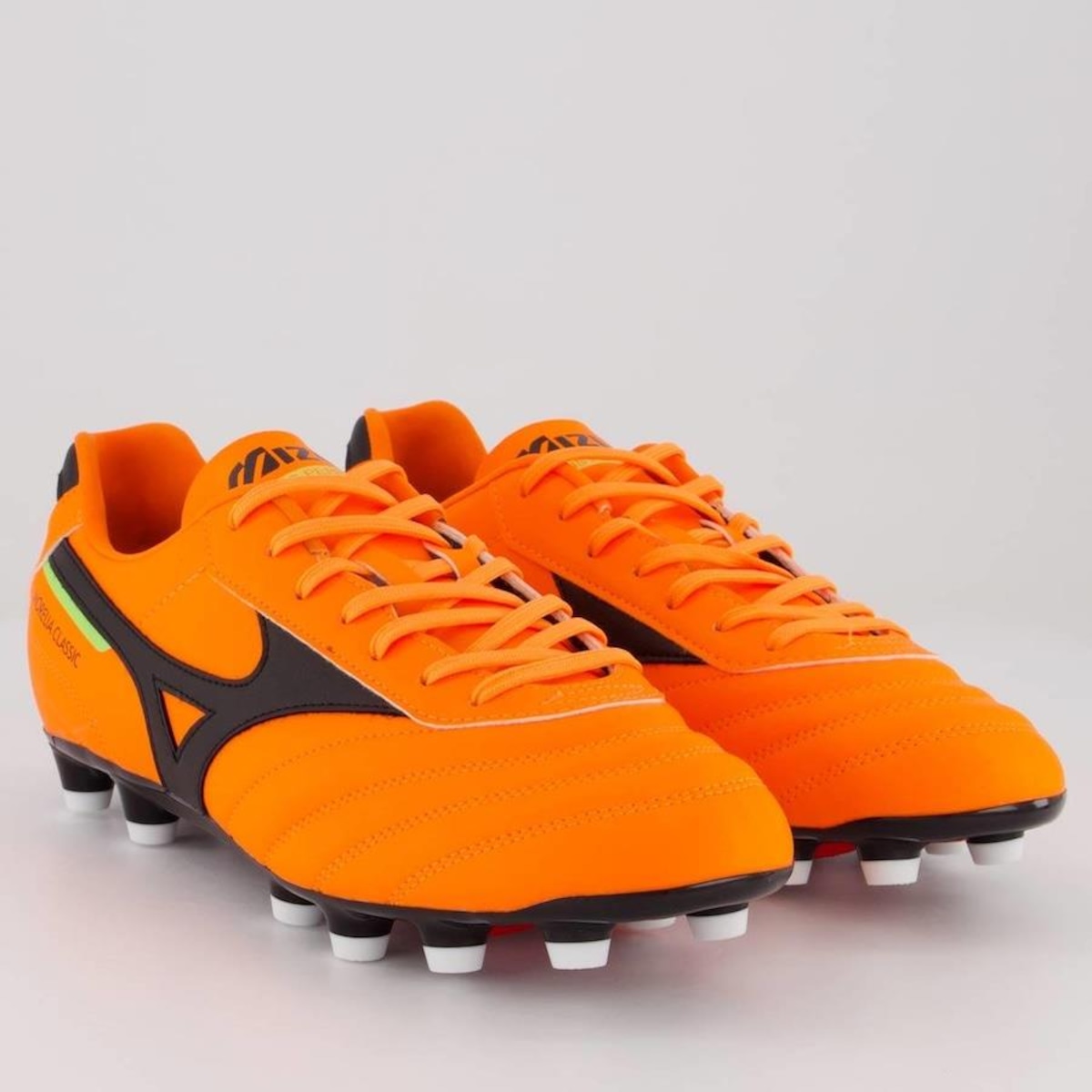 Chuteira de Campo Mizuno Morelia Classic MD Adulto em Promoção