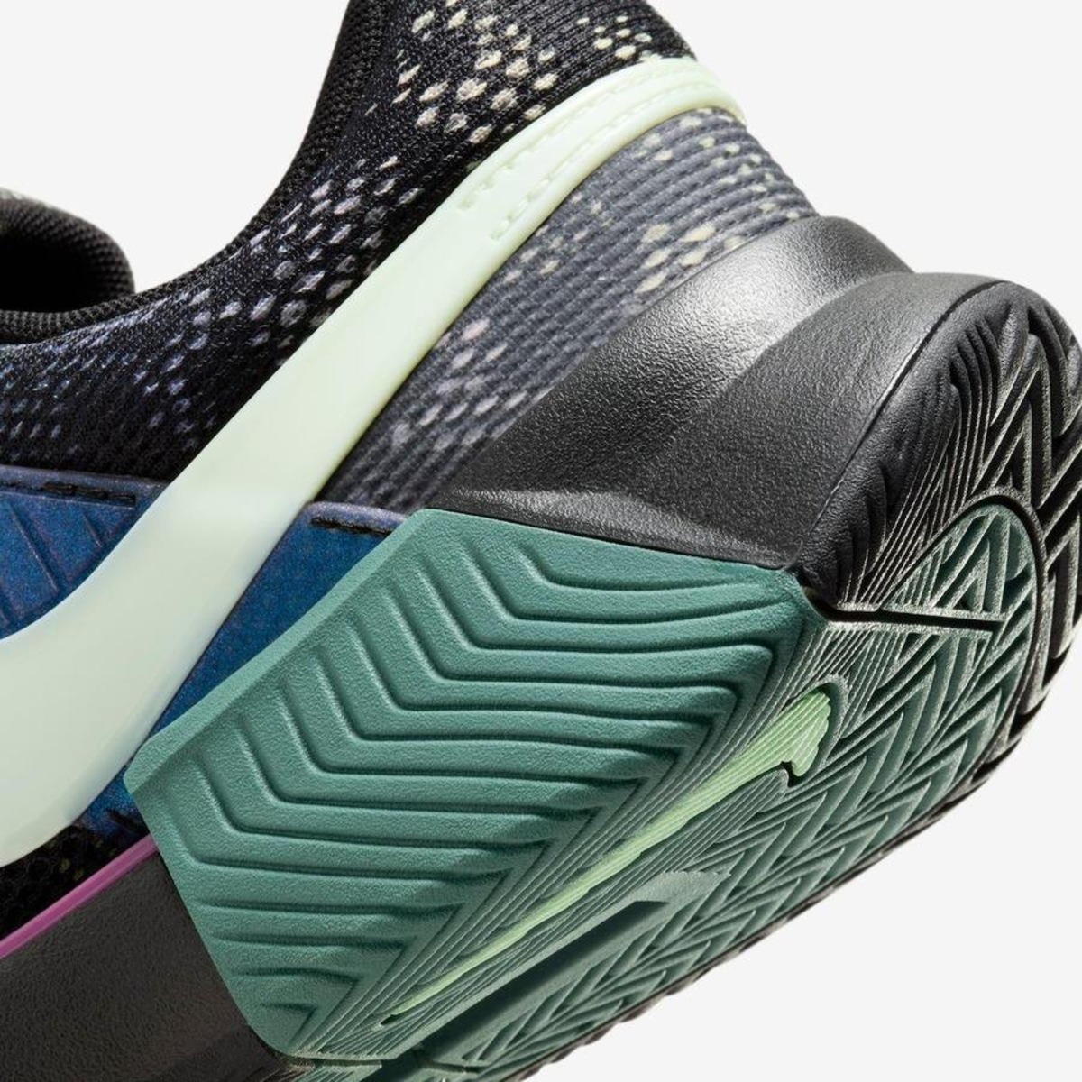 Tênis Nike Zoom Gp Challenge 1 Osaka - Feminino | Centauro