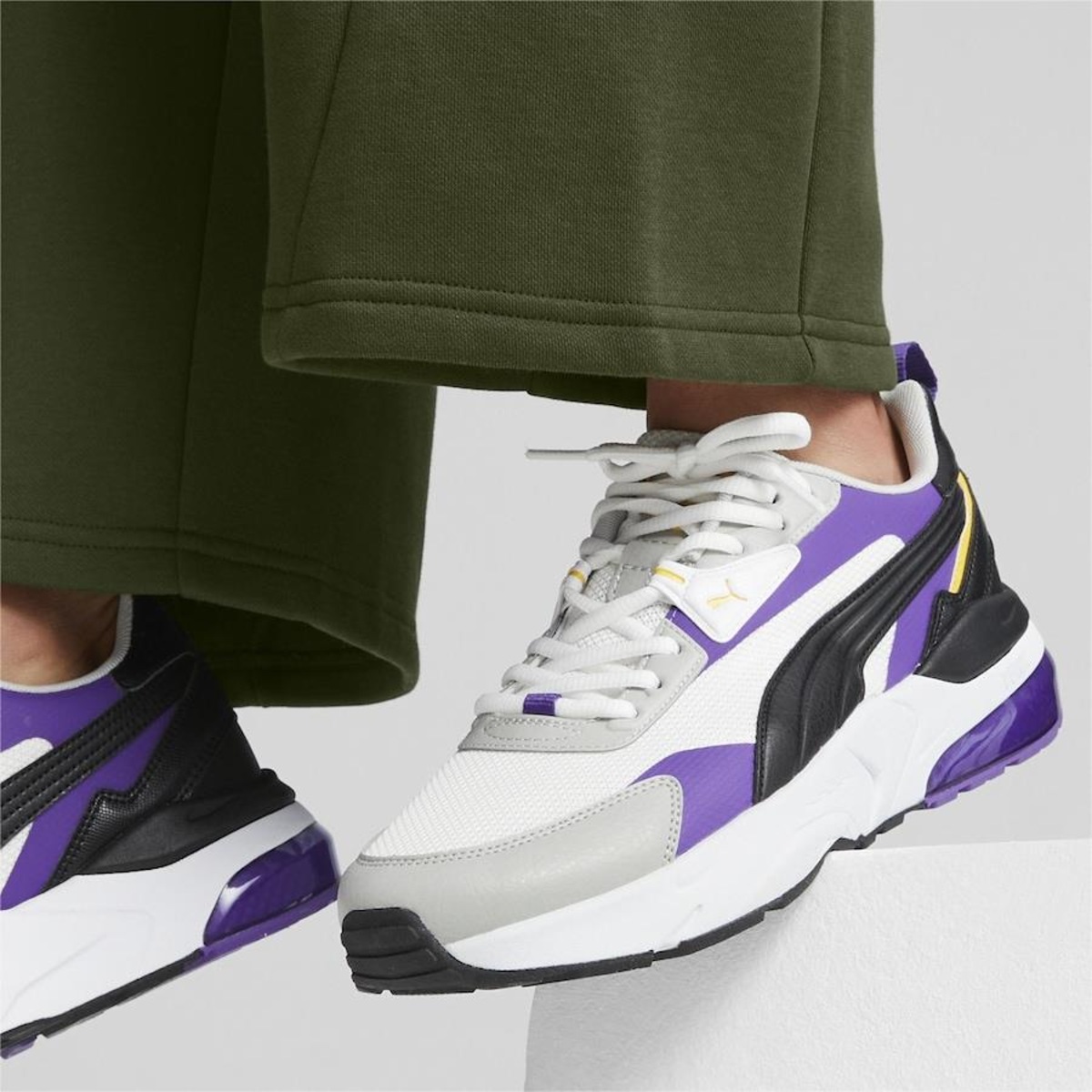 PUMA　63.204.0　26.0　AIRTWIST 2.0 Mid H&L Tênis Puma Vis2K Back To Heritage Bdp - Masculino | Centauro