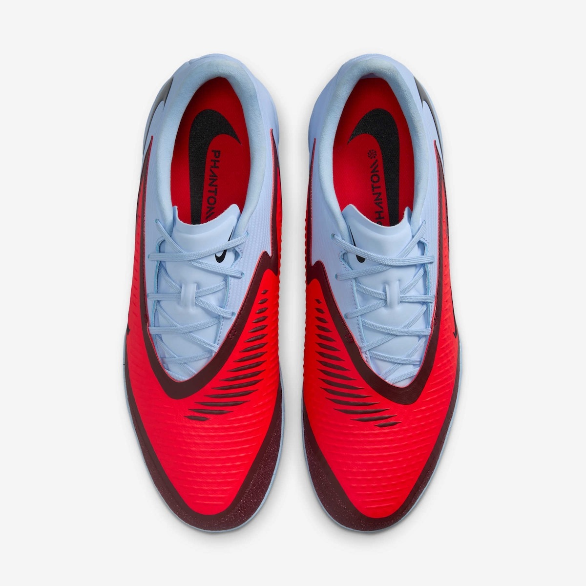 Chuteira de Futsal Masculina Nike Phantom 6 Academy em Promoção