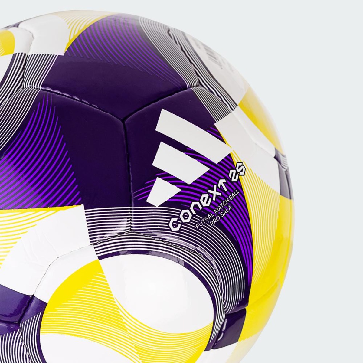 Bola de Futsal Adidas Conext 25 Pro Sala | Centauro