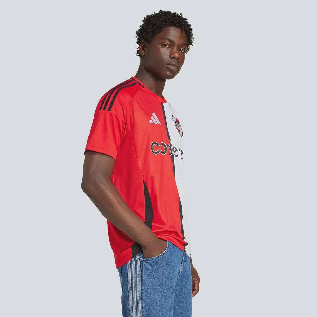 Camisa adidas River Plate III 2025 Masculina em Promoção | Centauro