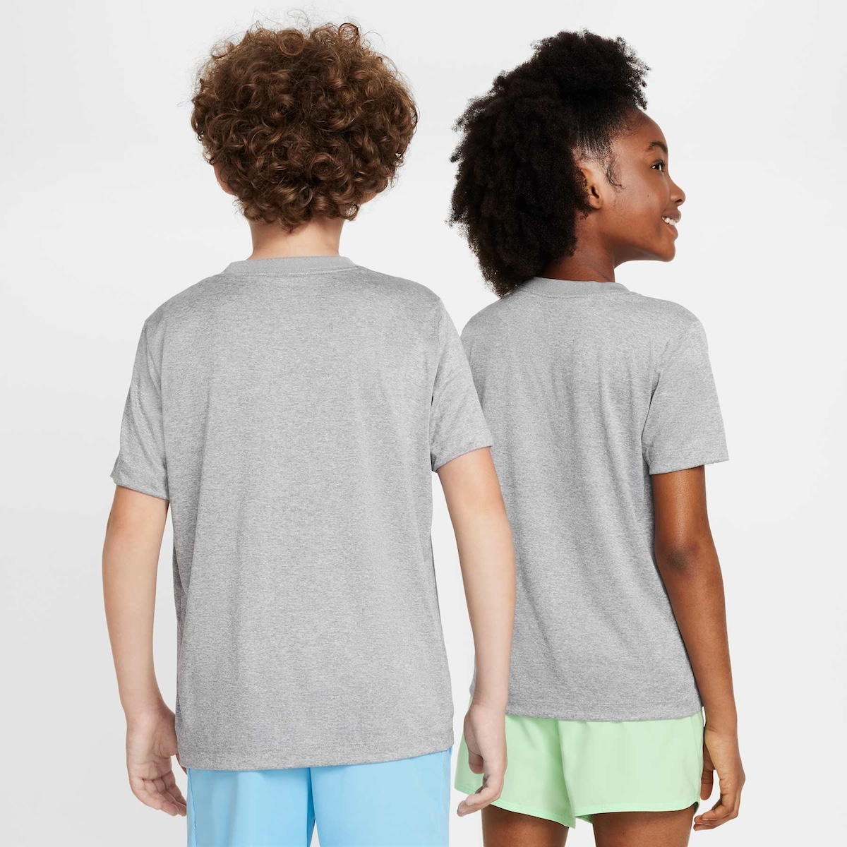 Camiseta Nike Dri-FIT Swoosh Infantil - Foto 2