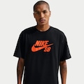 Camiseta Nike SB Tee Logo - Masculina. PRETO/LARANJA