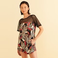Short Feminino Farm Tucano Onça PRETO/ROSA