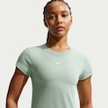 Camiseta Nike Sportswear Chill Knit Feminina VERDE CLA/VERDE ESC