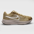 Tênis Masculino Nike Run Defy MARROM