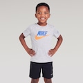 Camiseta Nike Club Family Infantil CINZA/PRETO/AMARELO