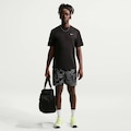 Camiseta Nike Hyverse Masculina PRETO/BRANCO