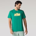 Camiseta Nike Sportswear Celebrate Sport Unissex VERDE