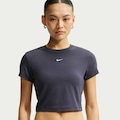 Camiseta Nike Sportswear Chill Knit Cropped - Feminina AZUL ESC/BRANCO