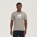 Camiseta New Balance Chalk Board Logo Masculina CINZA