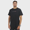 Camiseta Quiksilver Gradient Type New Wave Masculina PRETO