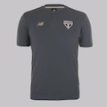 Camisa Polo do São Paulo 2025 New Balance Viagem Masculina CINZA