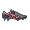 Chuteira de Campo Adulto Umbro Adamant Master PRETO/VERMELHO