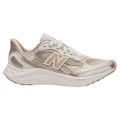 Tênis New Balance Fresh Foam Arishi V4 - Feminino BEGE/BRANCO